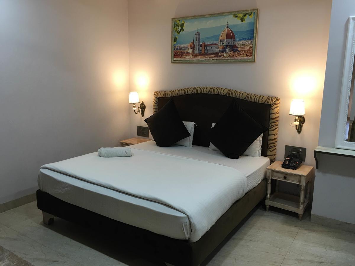 Hotel Posh Chandīgarh Exterior foto